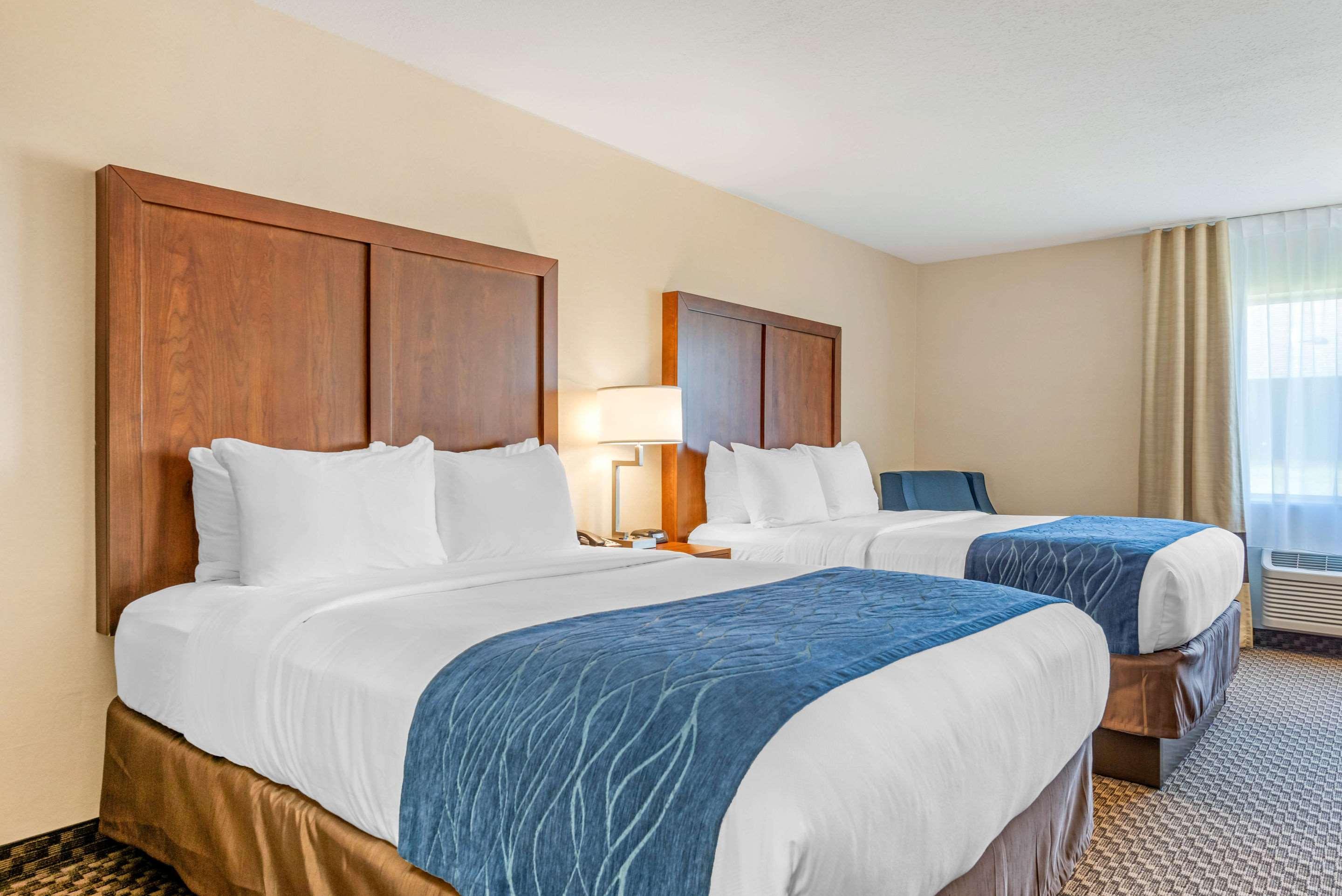 Comfort Inn & Suites Near Route 66 Lincoln Exteriör bild