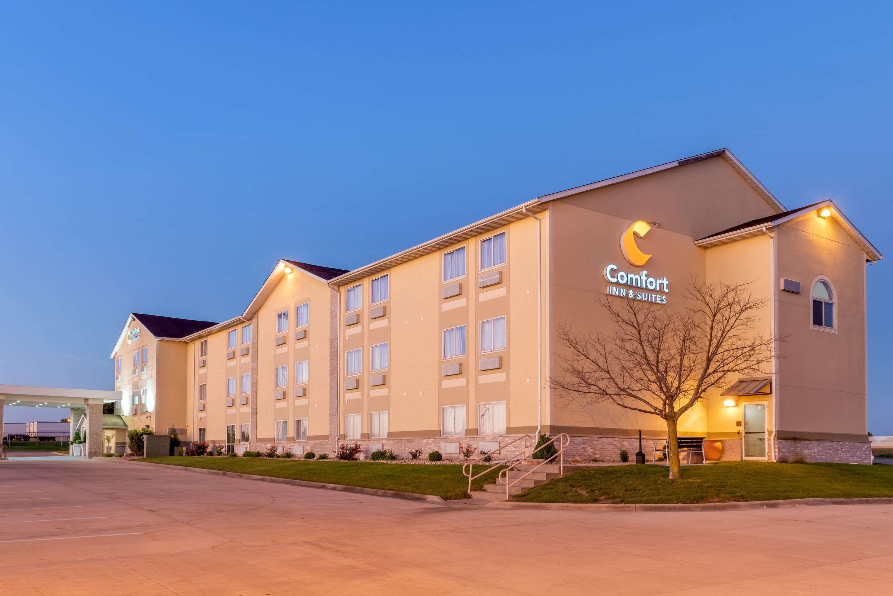 Comfort Inn & Suites Near Route 66 Lincoln Exteriör bild