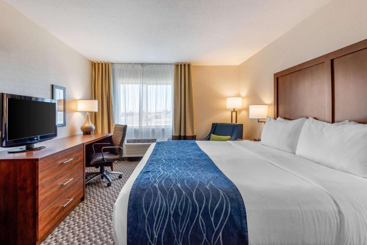 Comfort Inn & Suites Near Route 66 Lincoln Exteriör bild